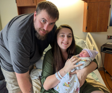 Parents Philip Stephens and Alexis Rhoads welcome their daughter Paizleigh Lynn Marie Stephens.