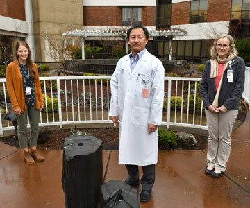 Cardiologist Jeff Hsing, MD, and staff