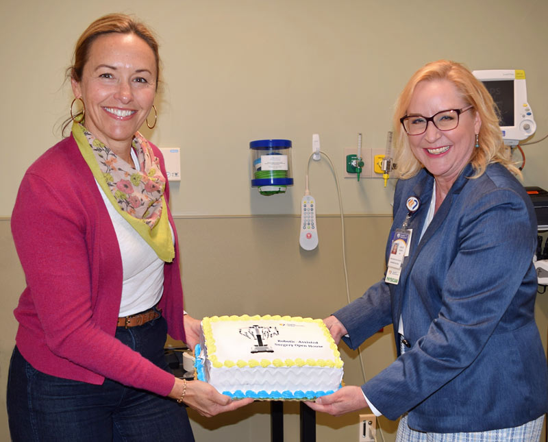 Cake celebrating the new da Vinci robot at Samaritan Pacific Communities Hospital open house.